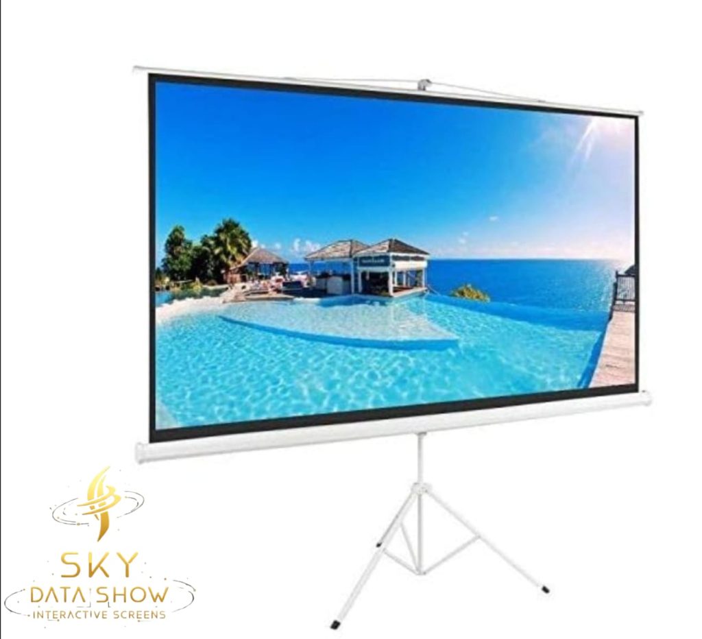 Tripod Projector Screen